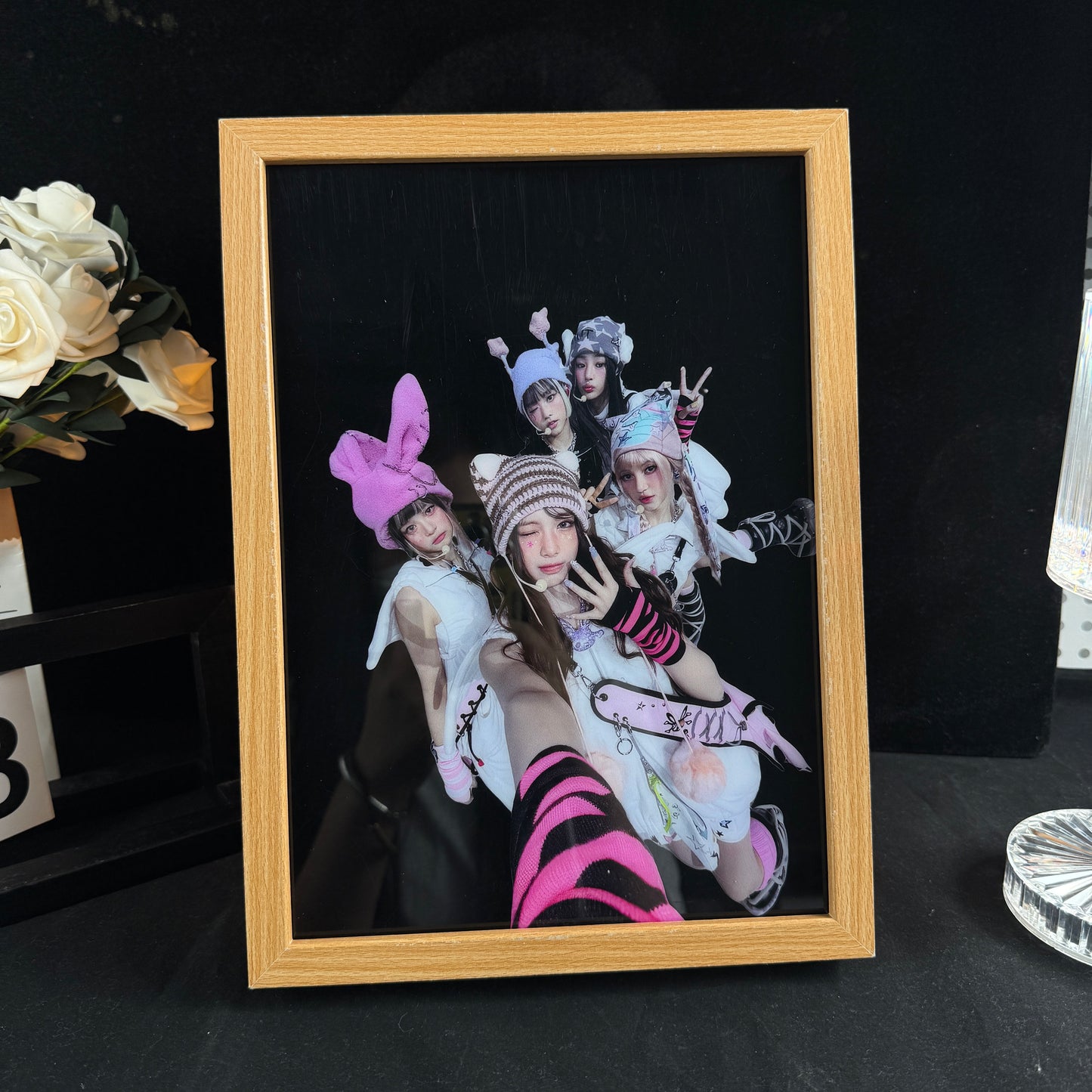 Trío crepuscular: Pintando con luz [NewJeans]